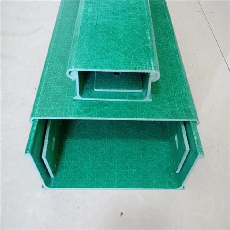 陽(yáng)江市槽式梯式防腐玻璃鋼電纜橋架生產(chǎn)廠家批發(fā)價(jià)現(xiàn)貨